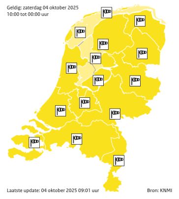 🌬️ | Het gaat vandaag hard waaien en in het hele land kunnen zware windstoten voorkomen. Het <a href="/KNMI/">KNMI</a> heeft hiervoor #codegeel afgegeven. Wees daarom extra alert als je op pad gaat én pas je rijstijl aan de omstandigheden aan. Hier lees je al onze tips: rwsverkeersinfo.nl/nieuws/harde-w…