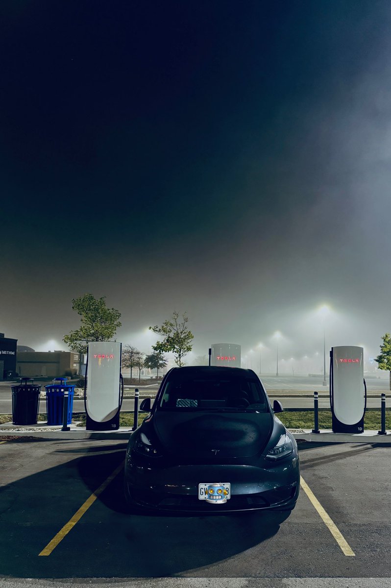 evonthego's tweet image. Foggy morning ! In London Ontario