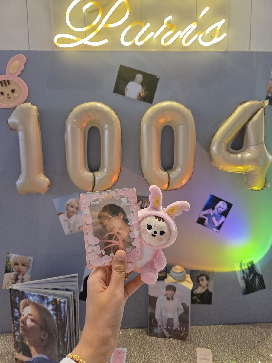 fairyredbean's tweet photo. @bewithyou_SG Thank you for the lovely event 🌸💕

#SweetMischief_1004 #Happy1004 #JeonghanDay #JEONGHAN #정한 https://t.co/GvpBfjQNoq