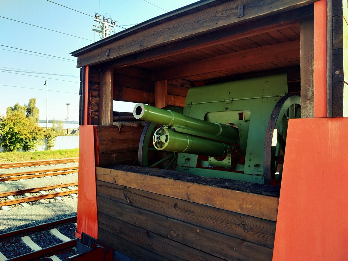 Legio vlak 🇨🇿 právě sídlí na nádraží v <a href="/MestoUnicov/">Uničov</a>