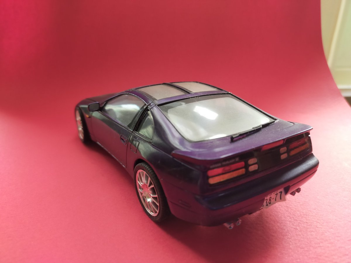 nepurosu's tweet photo. 1/24ニッサンフェアレディZ300zxターボ
JSUと同じ理由で撮った写真です。古いプラモだけど作りやすかったです
#DHP二つ星 https://t.co/gQ5k60JZKU