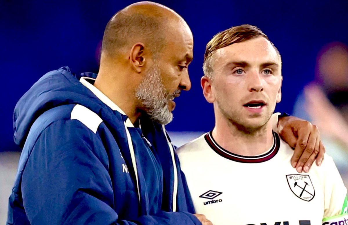 IT’S MATCH DAY

COME ON YOU IRONS ⚒⚒ #ARSWHU