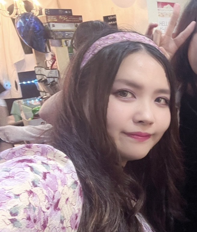 karabar_farseek's tweet image. 10/10(金)は突発企画になりますが「みお1日店長デー」を行います🥰店主が「たまには休みがほしい」と駄々をこねたところ、急遽みおさんが手伝ってくれることになりました！パーソナルカラー診断に興味があるという方もこの機会に是非お越しください！ここでしか聞けない話が聞けるかも❓