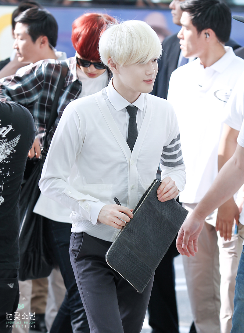 this jongdae as yoshiki and this junmyeon as hikaru from the summer hikaru died