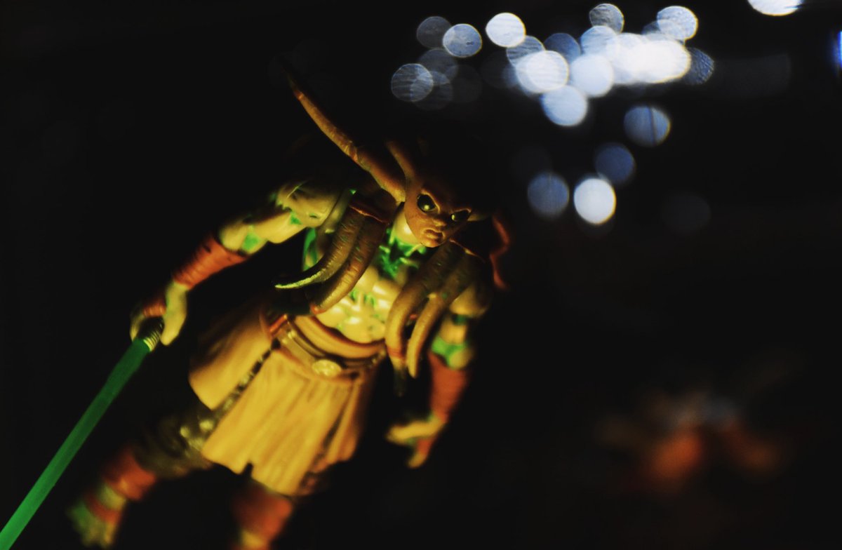 ReadFiveDesigns's tweet photo. Battle beneath the surface
#readfivestandingby #hasbro #starwars #toyphotography #theclonewars #clonewars #jedi #jedi #kitfisto #fisto #lightsabers https://t.co/dSV6u8z2vv