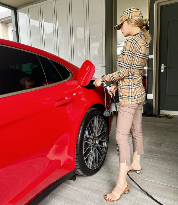 Saturday vibes: fashion + horsepower