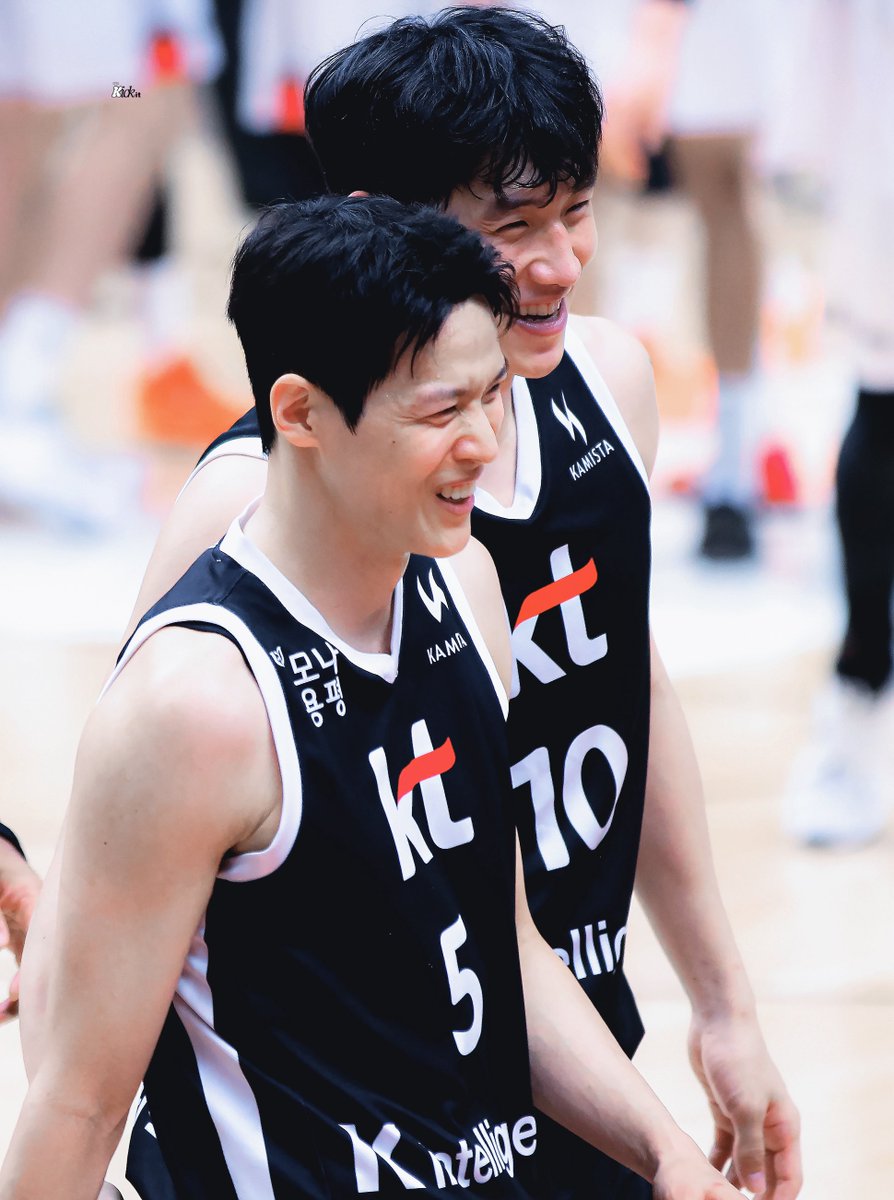 Kickit59's tweet image. 썬♡문♡그리고 소닉이

#문성곤 #KT소닉붐