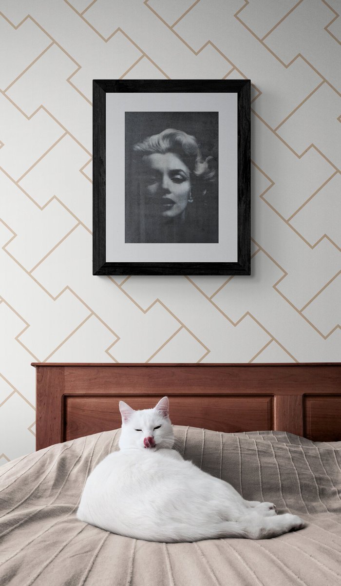 909_Art's tweet image. &apos;Marilyn&apos;
Framed dotwork halftone artwork by 909 Art.
Original spraypaint art. 
White on black
#ukgiftam #ukgifthour #smallbizsaturday 
909art.co.uk/product-page/m…