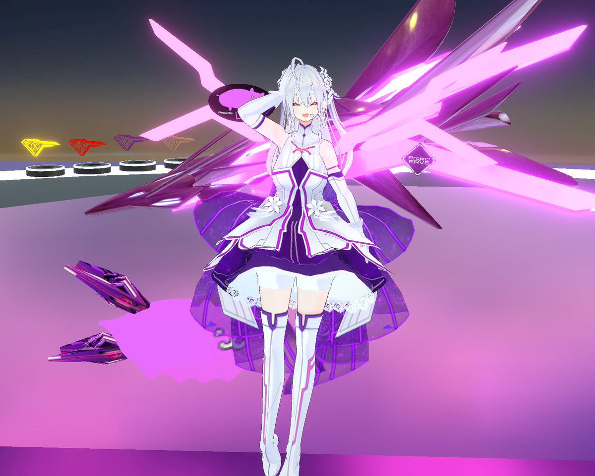 atori211's tweet image. #LiLiNClusterLive #ProjectFRVS
今回のLIVEも熱かった!レベッカのフレンズから始まり、ポルノグラフィティのアゲハ蝶・The Daysと進み、気分もノリノリ盛り上がっていったよ‼️