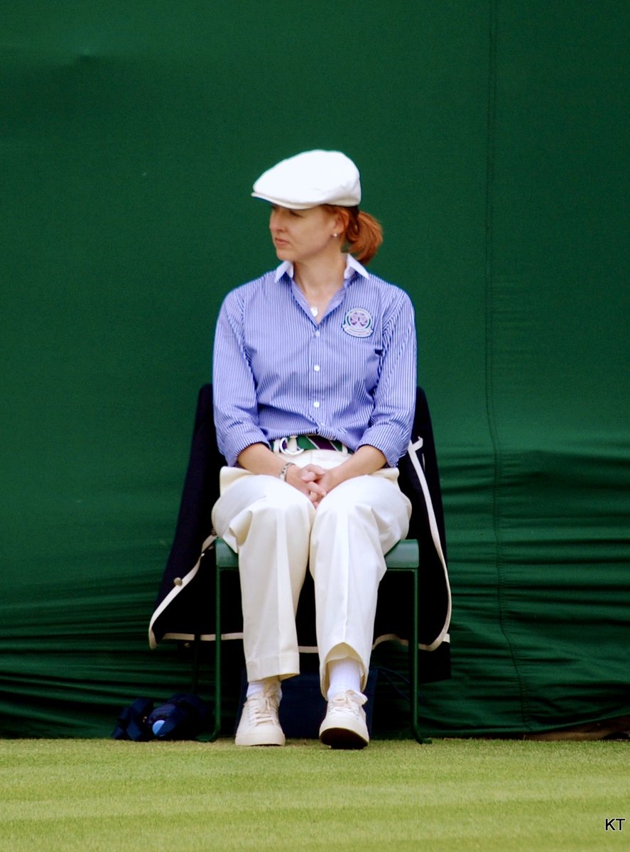 K8Carine's tweet photo. @DailyPicTheme2 With the introduction of automatic line-calling, tennis line umpires are in danger of becoming extinct.
#DailyPictureTheme
#Extinct
#LineUmpire
#LineJudge https://t.co/Ro2nWUlfDk