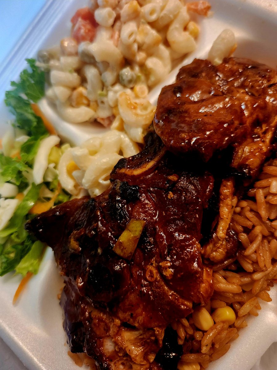 hk_zionlove's tweet image. Food time😋😌👌🏿
#SaturdayVibes