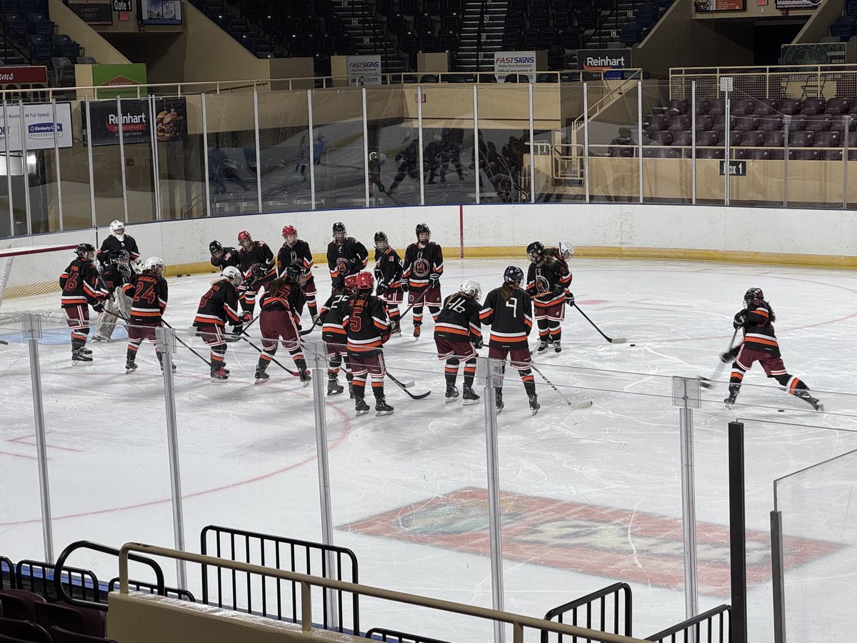 When ⁦<a href="/RailYardDawgs/">Roanoke Rail Yard Dawgs</a>⁩ hockey is a week away, you get your hockey fix by watching the Lady Hokies and the Lady Tar Heels. Let’s Go Hokies!