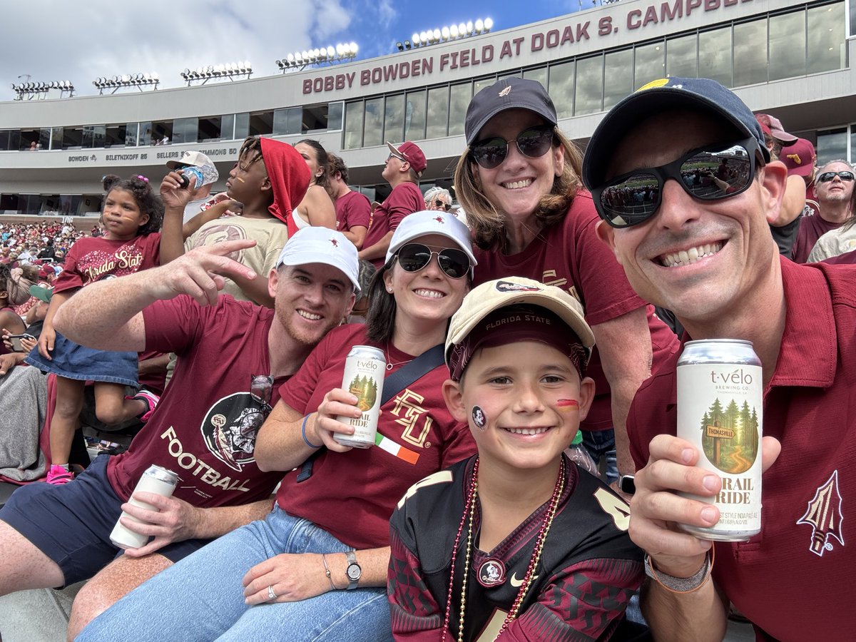 theKevinESmith's tweet photo. Lovely day at Doak with some Tvelo! @JCameronShow @IraSchoffel @Corey_Clark @TVeloBrewing https://t.co/4V3SZ04egM