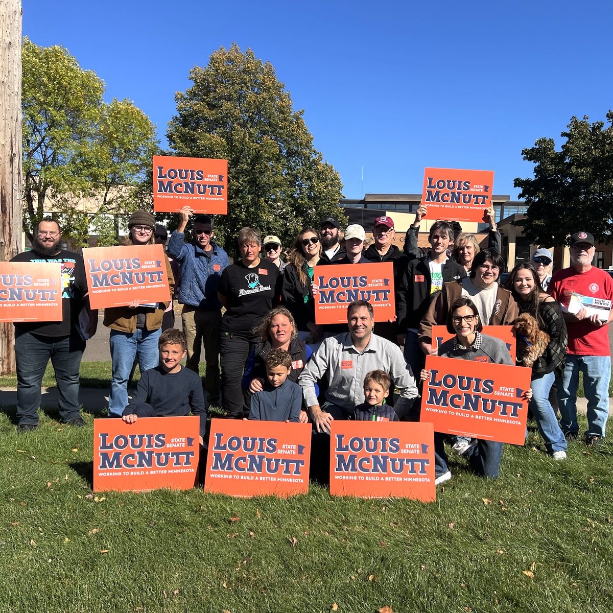 peggyflanagan's tweet image. Want to know how to get through this moment? Go for a walk and knock on your neighbor’s door. Talking to people gives me hope and motivates me to keep going.

Thanks to the SD29 DFL for letting me kick off your canvass launch!