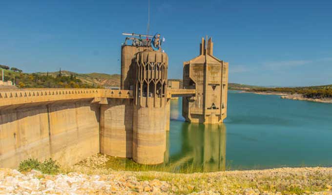 #Tunisia’s dam filling rate has dropped to 27.4% as of Oct 10, with water reserves at 649 million m³, down from 28% a week earlier, reflecting rising water use and evaporation and highlighting continued pressure on the country’s water resources, according to #ONAGRI. #TAP_En