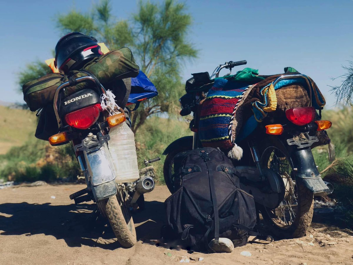 ITalhaOff's tweet image. باہر نکلو، فطرت کو جانو — کیونکہ بعض سوالوں کے جواب صرف کتابوں میں نہیں، قدرت کے مناظر کو دیکھنے سے ملتےہیں❤️...

#designerthoughts