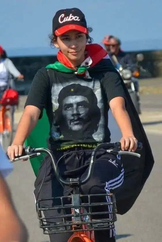 MryRodrguez4's tweet image. 🟡¿Qué hasta dónde llego?
HASTA LA VICTORIA SIEMPRE ‼️
Lo que se sabe, no se pregunta...
.
.
.
.
.
ACELERA‼️👇
