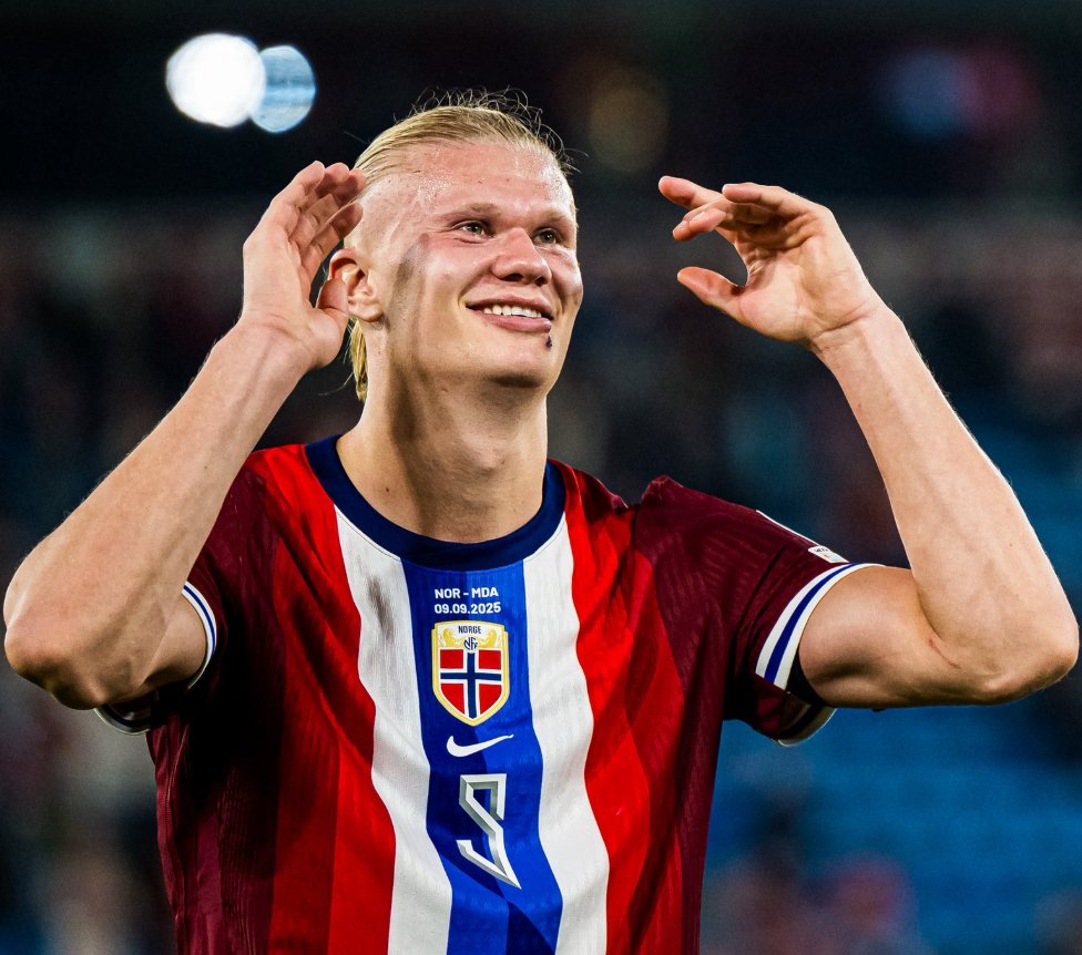 Haaland'ın hat-trick yaptığı maçta Norveç, İsrail'i 5-0 mağlup etti.