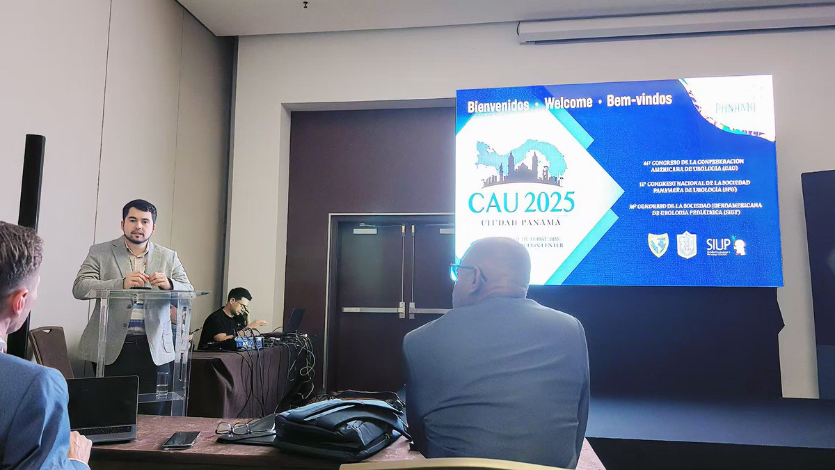 REDPINE_Medical's tweet photo. Dr. Andres Benitez from Chile recently shared his insights on PCNL during the CAU Congress, along with a PCNL surgical demonstration.

Our single-use nephroscope has proven to deliver both excellent surgical safety and a high stone-free rate.
#REDPINE #PCNL #CAU25 #Urology https://t.co/iu43laPgUJ