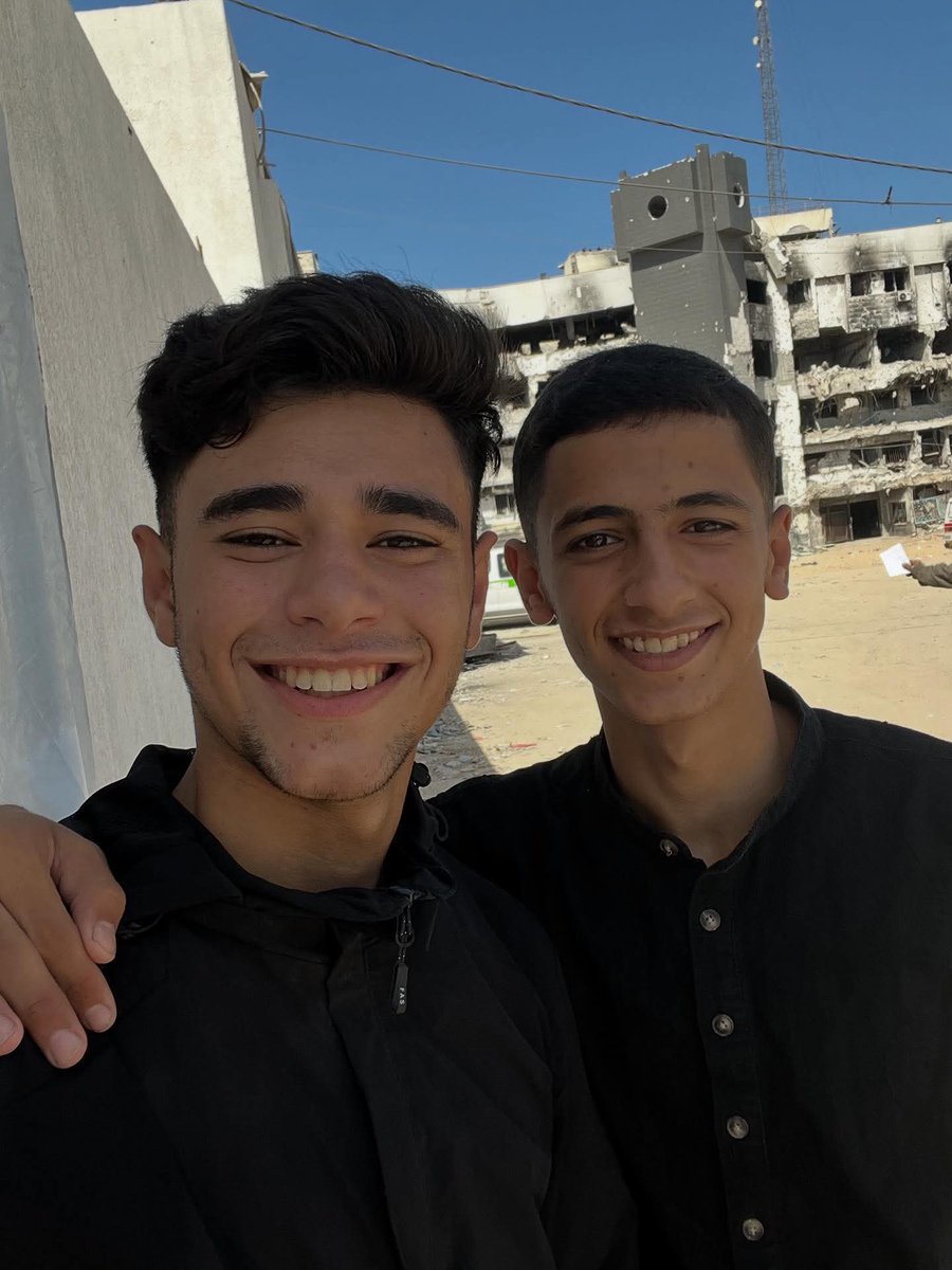 نحن هنا في أرضِنا الحبيبةِ، كثيرةِ العطاء، ومِنها عطاؤنا.