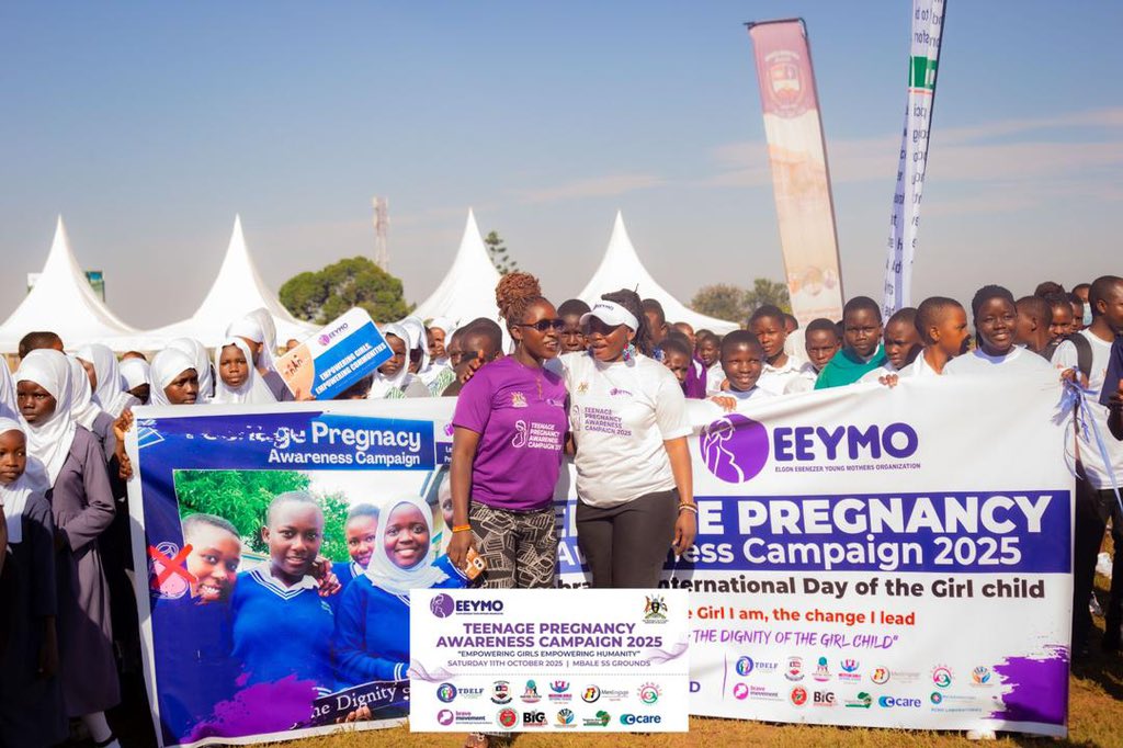 BebraveUganda's tweet photo. Congratulations Team @EEYMO207 and partners:
Happy International #DayOfTheGirl 
Your efforts are definitely not in vain:
#BeBrave @BeBraveGlobal https://t.co/bxHcYrfrfl