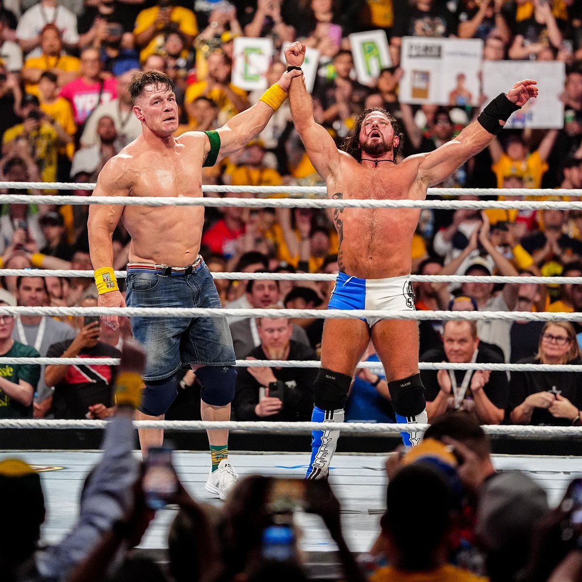 CageNadir's tweet image. Jhon cena def aj styles
Bronson reed def roman reings
Stephanie Vaquer def Tiffany Stratton
Rhea Ripley and Io Sky def Kabuki Warrior
Seth rollins def cody rhodes