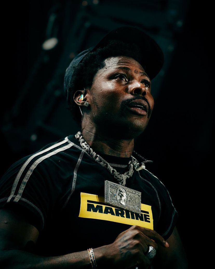 🚨Both the Longest and second longest charting albums of all-time on NG Spotify Top 10 belong to ASAKE. 🟢👏

MMWTV 🤝 Work of Art