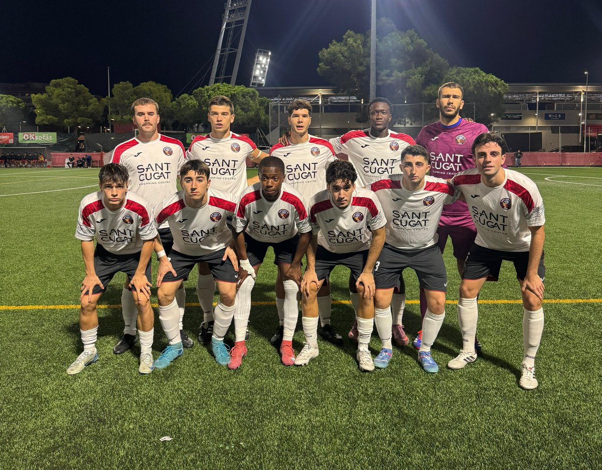 PARTIT | Arrenca el partit del Primer Equip Masculí ⚽️

🆚️ Natació Terrassa 🚍

13. G. Castelló
4. Marc Arnau
6. Mas
9. Dauda C.
12. Hugo G.
15. Ramos
17. R. Pérez
18. Masi
21. Ángel
22. Raül
23. ⁠Ruano

Som-hi a pel +3 al derbi vallesà ❤️🖤

#SomVermelliNegres #SomelSantCugat
