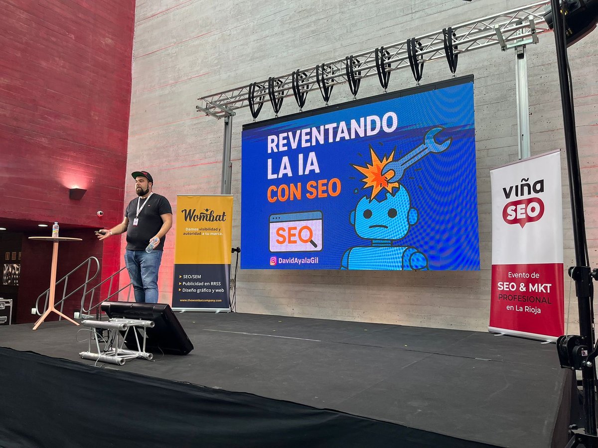 soywebmaster's tweet image. Ayer di de nuevo charla en el @vinaseoevento hablando sobre como manipulamos con casos reales los resultados de IA como ChatGPT, perplexity o IA Overviews de Google. Un placer haber podido subir al escenario y dar charla en las 3 ediciones que lleva el evento.
#SEORosa #SEO #IA