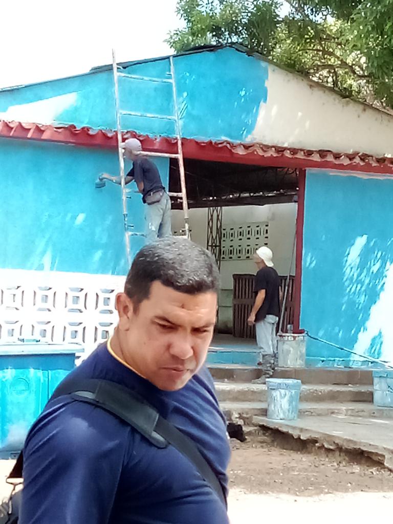 Bartle se renueva, realizando un amplio movimiento de limpieza y embellecimiento para recibir el Congreso Nacional de Historia.🇨🇺🇨🇺#100AñosConFidel #PorLasTunasLaVictoria 
#TareaDeGrandes 
#TenemosHistoria