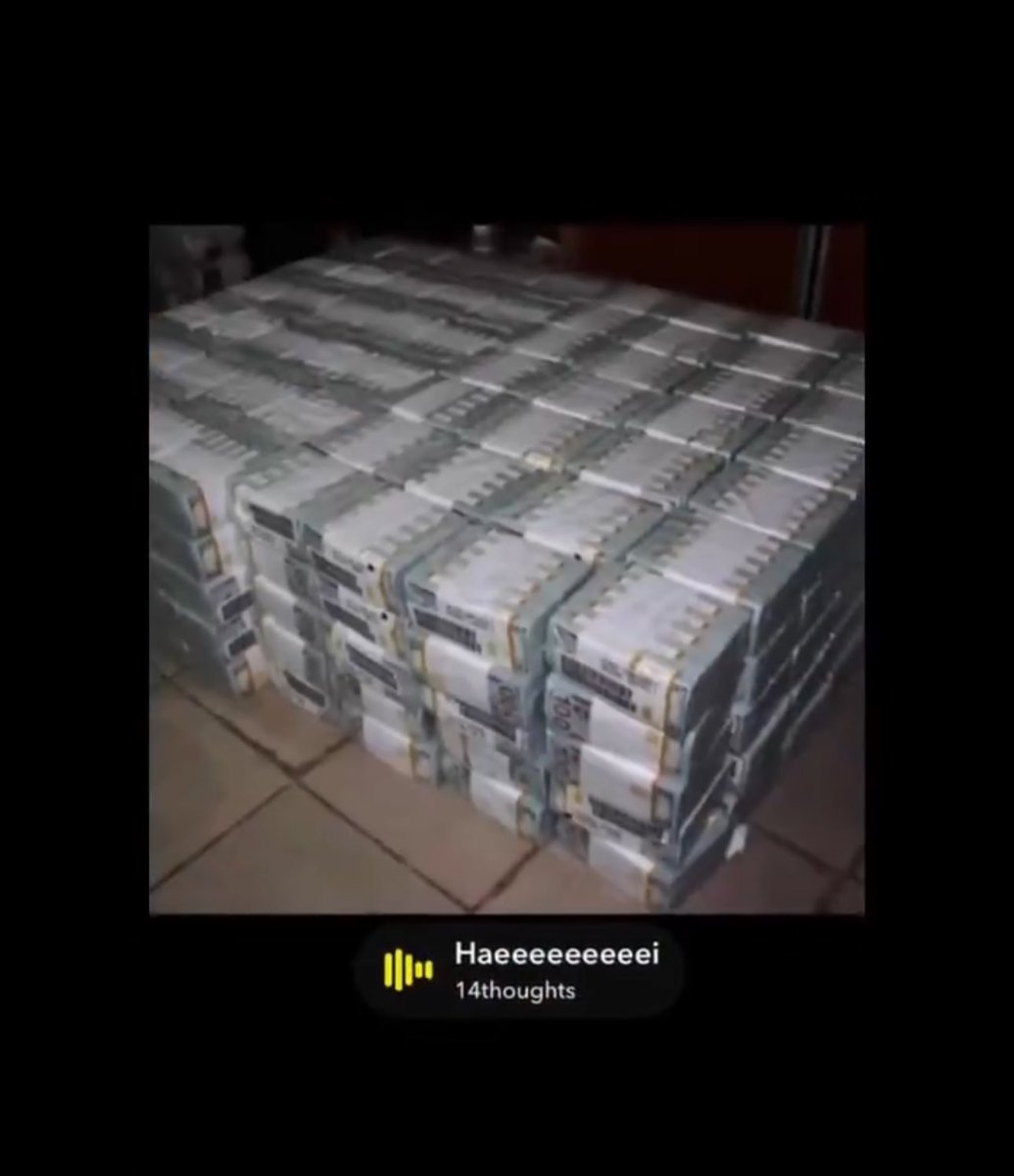 UnkleAyo's tweet image. Just look at casual stacks in one cupboard. 

Not in the bank, not in the safe. Just casually lying around. 

This is easily $1 mil. Goodness gracious.