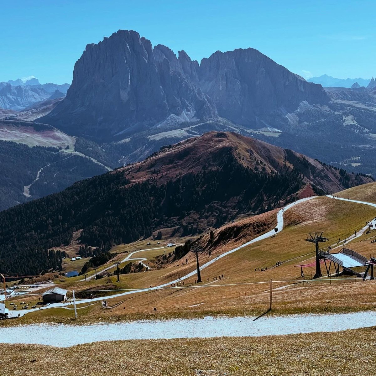 StackAndQueue's tweet image. The 🇮🇹 side of Alps