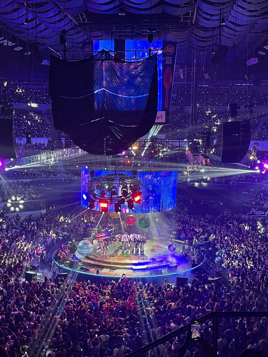 noie ﹆𓂅ǂ⌯ ﹅⋆⋆ tweet media