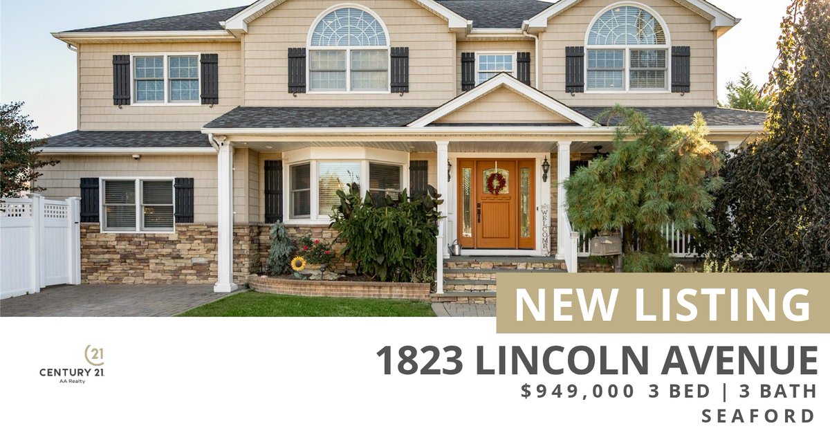 ThinLinePublish's tweet photo. 📍 New Listing 📍 Take a look at this fantastic new property that just hit the market located at 1823 Lincoln Avenue in Seaford. Reach out here or at (516) 322-1316 for more information!

Listed by Dame Cascone

Mike Levine
Century... https://t.co/b10hARn7K1 https://t.co/g9PX6ujXzv