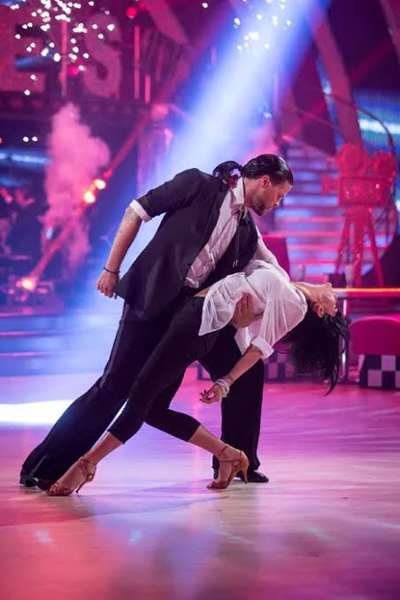 cantgroundlenny's tweet image. Still the best movie dance, infact the best ever Strictly dance!
#Strictly #StrictlyComeDancing #Jive