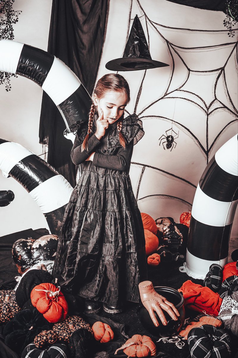 Angel M. Schwabe tweet media