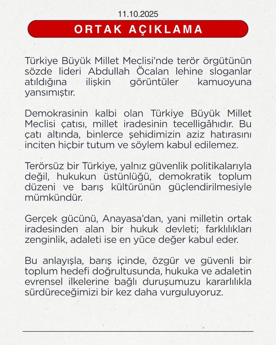 tumag1923's tweet photo. Türk Milliyetçisi Avukatlar Grubu olarak; Gazi Meclis’te teröristbaşı Abdullah Öcalan lehine atılan sloganlar karşısında milli duruş sergileyen baroların öncülüğünde hazırlanan ortak açıklamaya imza attığımızı kamuoyuna saygıyla bildiririz.

Türk Milleti’nin hissiyatını paylaşan ve yanında açık bir duruş gösteren baroların ortak iradesine katılmak bizim için hem bir sorumluluk hem de bir görevdir.

Buna karşın; böylesi kritik bir konuda milli meseleleri siyasi saiklerle değerlendiren, günü kurtarmaya yönelik tutum sergileyen barolarla birlikte, özellikle mensubu olduğumuz Ankara Barosu’nu ve Türkiye Barolar Birliği yönetimini derin bir üzüntüyle karşılıyor, bu tutumlarını kınıyoruz.

Türk Milleti, terörle arasına net bir çizgi çekemeyen hiçbir yapıyı ne affeder ne de unutur. Bizler, hukukun tarafsızlığı kadar Türk milletinin varlığına sadakati de mesleki onurumuzun bir parçası olarak görmekteyiz.

Bu vesileyle;
Türk Milliyetçisi Avukatlar Grubu olarak,
Türk Milleti’nin birliğine ve Cumhuriyetimizin kurucu değerlerine her koşulda sahip çıkacağımızı bir kez daha kamuoyuna ilan ederiz.