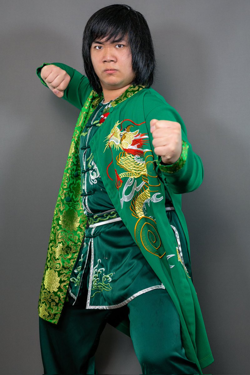 WindDragonDN's tweet image. The sky is never still, neither is the spirit.
A still breeze foretells great strength
My fists and kicks are one with the Wind. Anybody are more than welcome to test my mettle!

📸: @danmillerzone 

#prowrestling #winddragon #martialarts