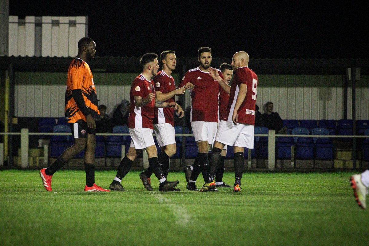 3 days, 2 games, 2 wins 👊

A top shift from Gareth Thomas’ men. 

Thank you for your support this week too, Seasiders!