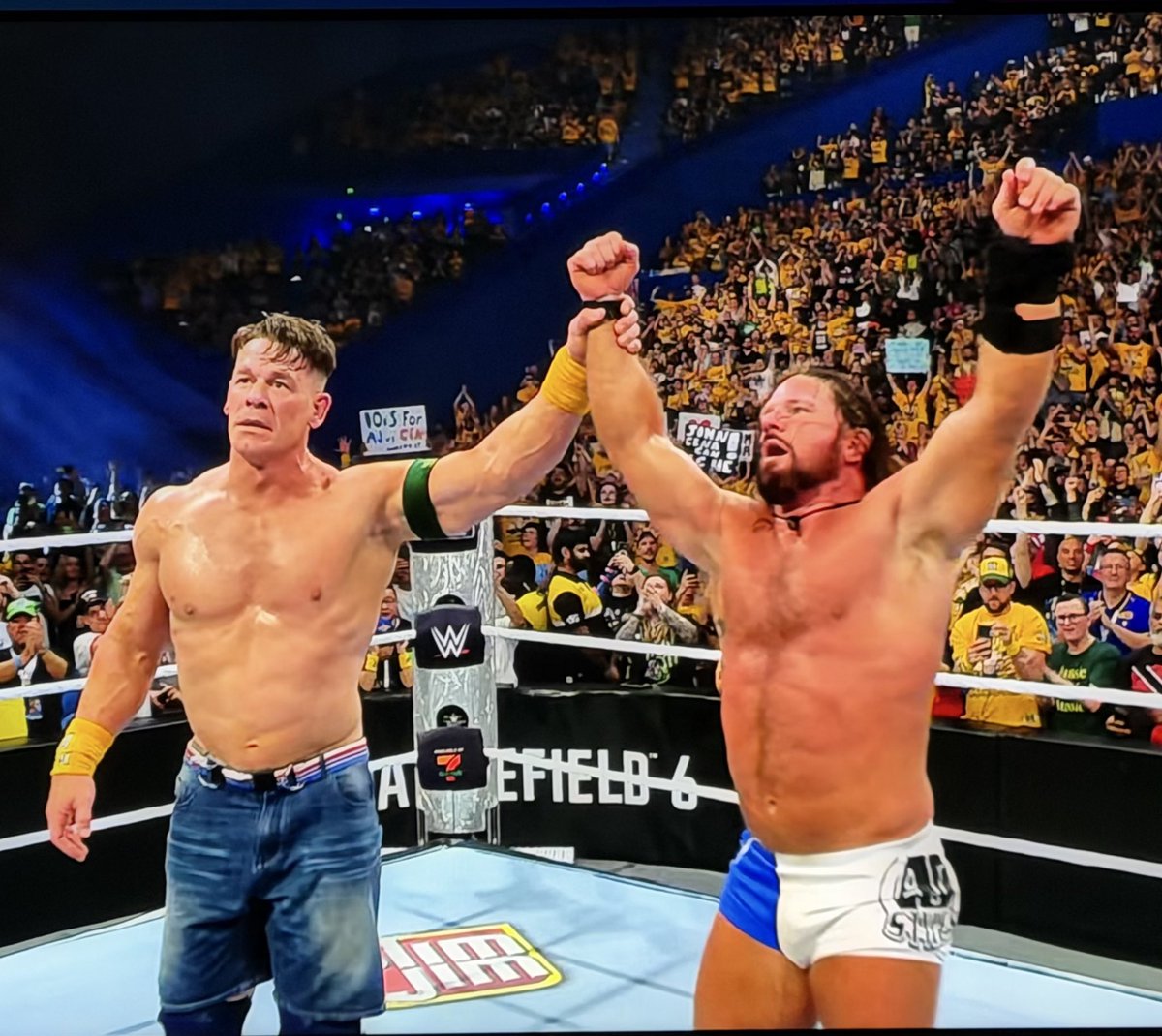 _kennythoughts's tweet image. NGL I teared the fuck up during the 3-count. Gonna miss these 2 when they’re gone!!!

WHAT. A. MATCH!!!