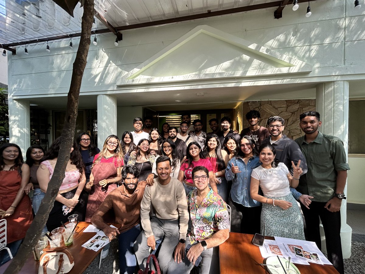rajhraval's tweet photo. What a great day meeting some great people at @meetovercoffee_ , a great @OfflynLife experience too.

Pottery, Matcha Drinking (Bitter for me :p) and Perfume Labelling were the experiences for the day.

Special thanks to Sid, Rakshit, Luv and Arpit for making it happen. https://t.co/m2qHcIOWKd