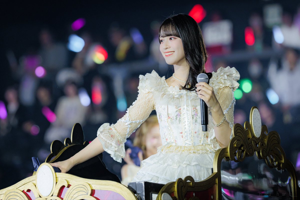 2025.10.11
＝LOVE 8th ANNIVERSARY PREMIUM TOUR
@ ゼビオアリーナ仙台

佐々木舞香さん(<a href="/sasaki_maika/">佐々木 舞香</a> ) 

まるで馬車に乗るお姫様のよう。

#佐々木舞香 
#イコラブ8周年ツアー
#イコラブ_カメコ