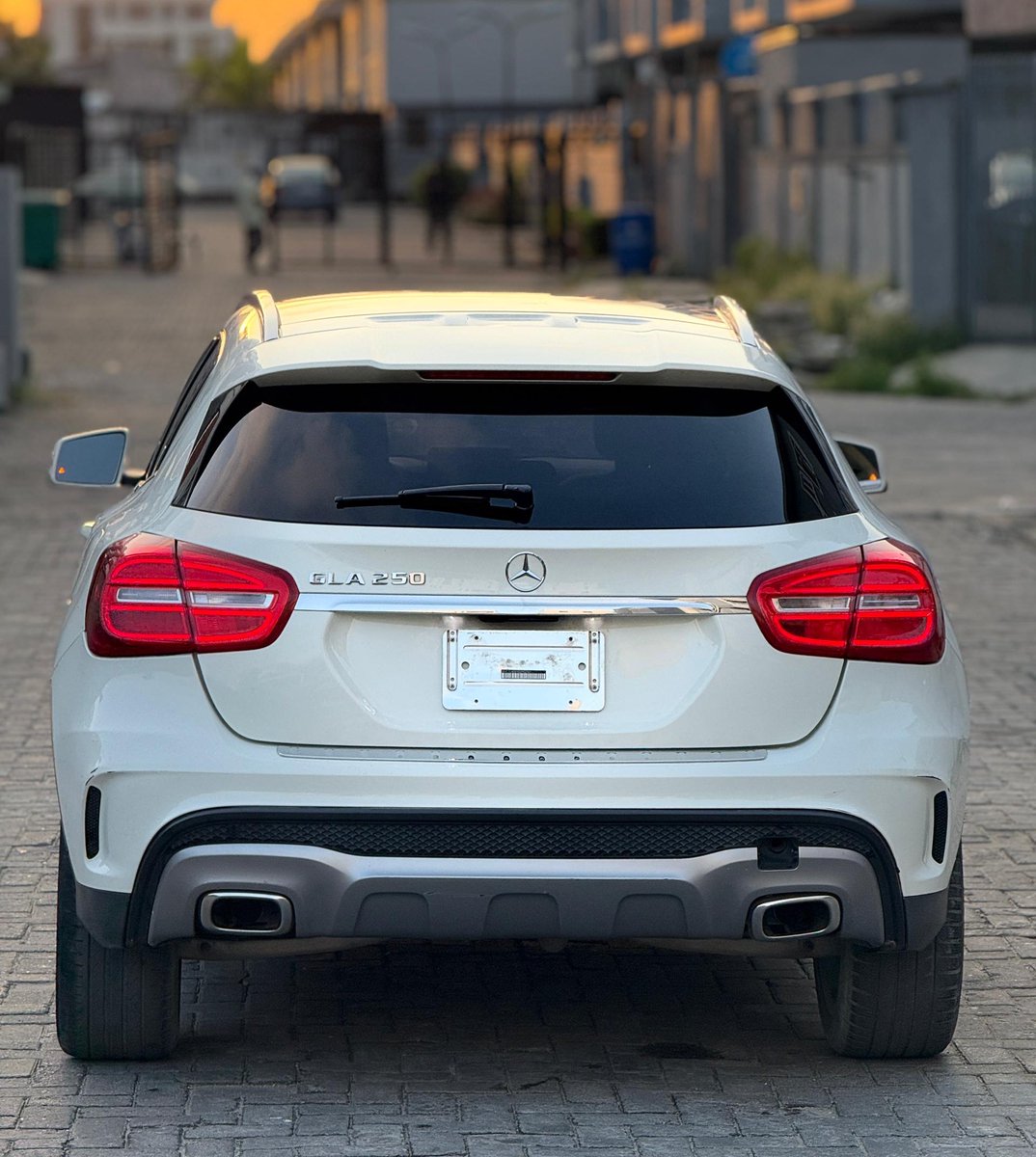 Autorush2's tweet image. 🚘: 2016 Mercedes Benz GLA 250
💰: 20,000,000 naira ($13k) only!