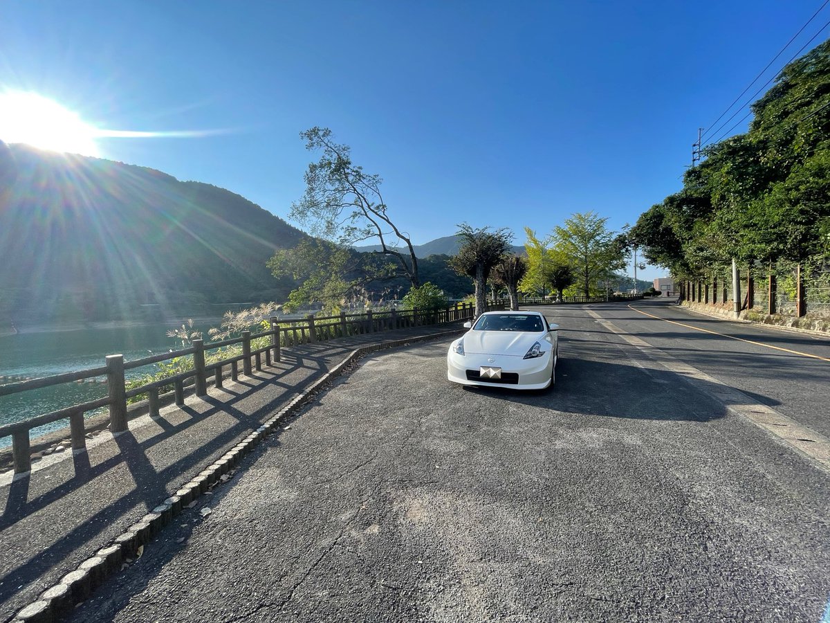tkawano2's tweet photo. ぐるっとちょい乗り😎✨
#油木ダム
#英彦山
#z34versionnismo https://t.co/ta3OCQVP31