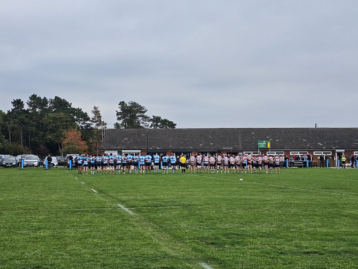 BanburyRUFC's tweet image. Minutes silence here before kick off to remember Jenny Bosley. A wonderful woman, who gave so much to the game.