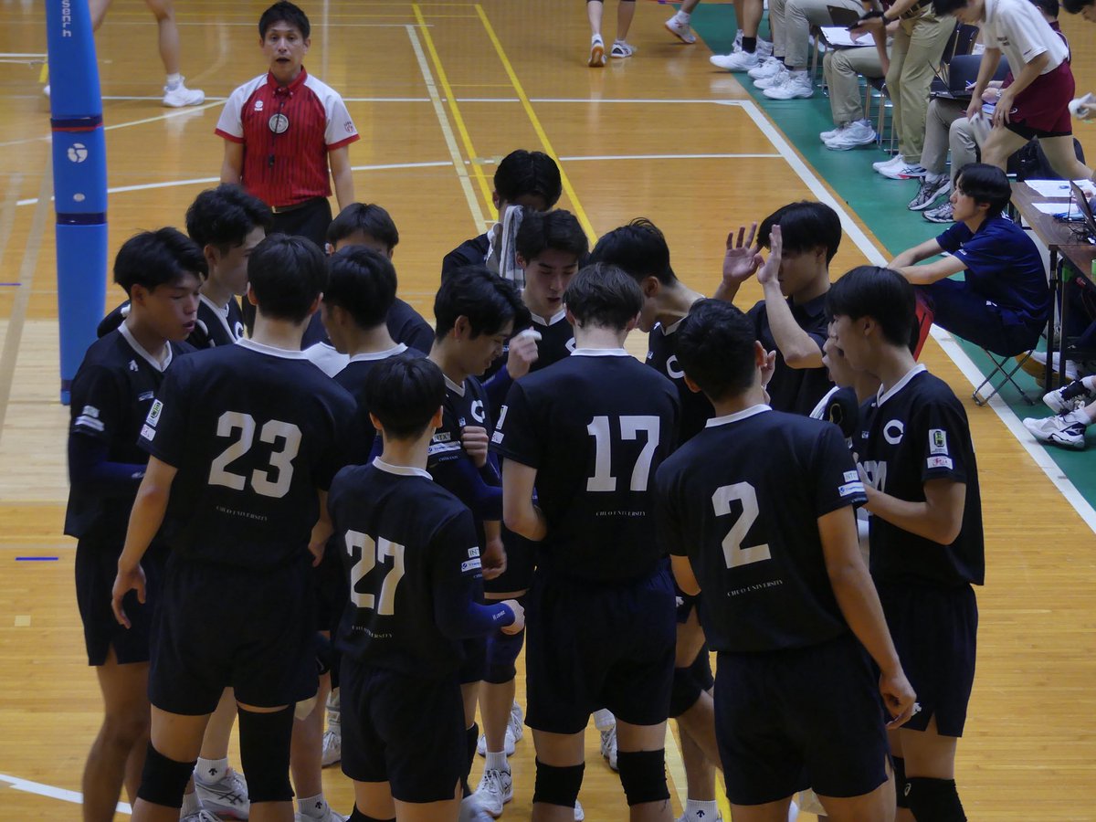 バレーボール　中央大学　ユニフォーム 中央大学バレーボール部ユニフォーム 上下セット - メルカリ