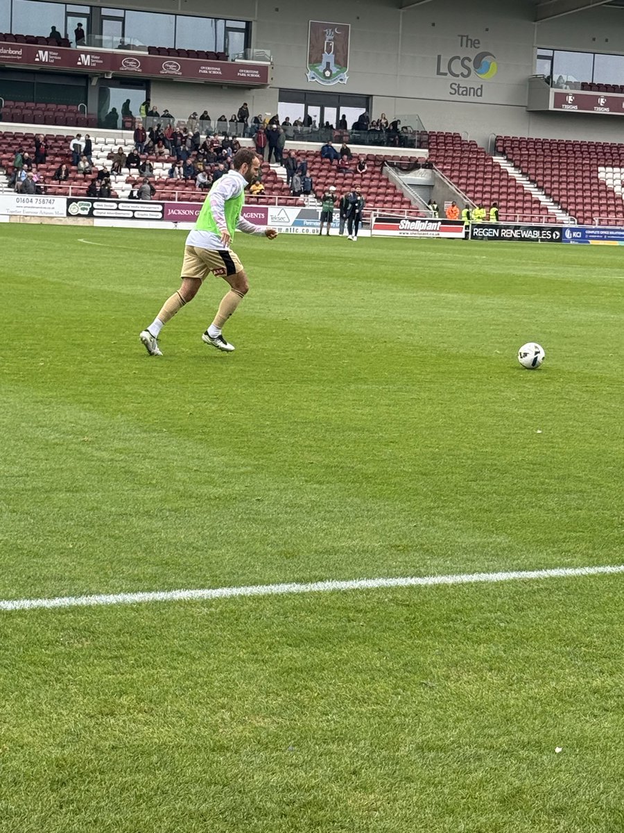 SkyBlueJay's tweet image. Still doesn’t give the ball away #PUSB
