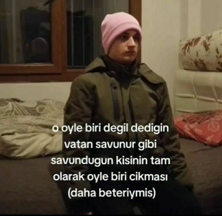 kırıldım ama geçecek (@azicikkirildim) on Twitter photo 