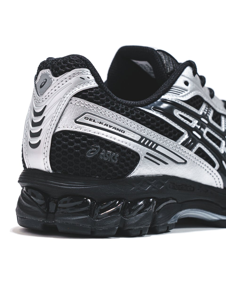 solestop's tweet image. Asics Gel-Kayano 12.1 &quot;Black/Graphite Grey&quot; pairs silver metallic leather with black mesh for a sleek look, powered by Asics’ performance tech.

Asics Gel-Kayano 12.1 &quot;Black/Graphite Grey&quot; is now available online at Solestop.com.

#Solestop #Asics #GelKayano