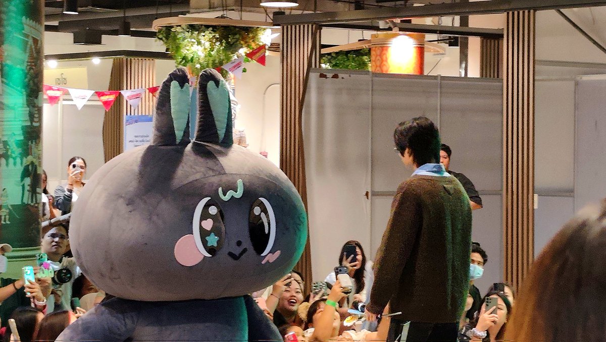 namnan_g's tweet image. สิ่งนี้มีน้ำตาจำนวนมหาศาล รักแรกของการเป็นติ่ง รักแรกของการเป็นสาววาย 🥺🐰 หายจากกันไป6ปีวันนี้มาหาแล้วนะ 🤍
WIN METAA FANIVAL FANSIGN
#METAA
#GMMTVFANIVALxWin
#winmetawin  @winmetawin